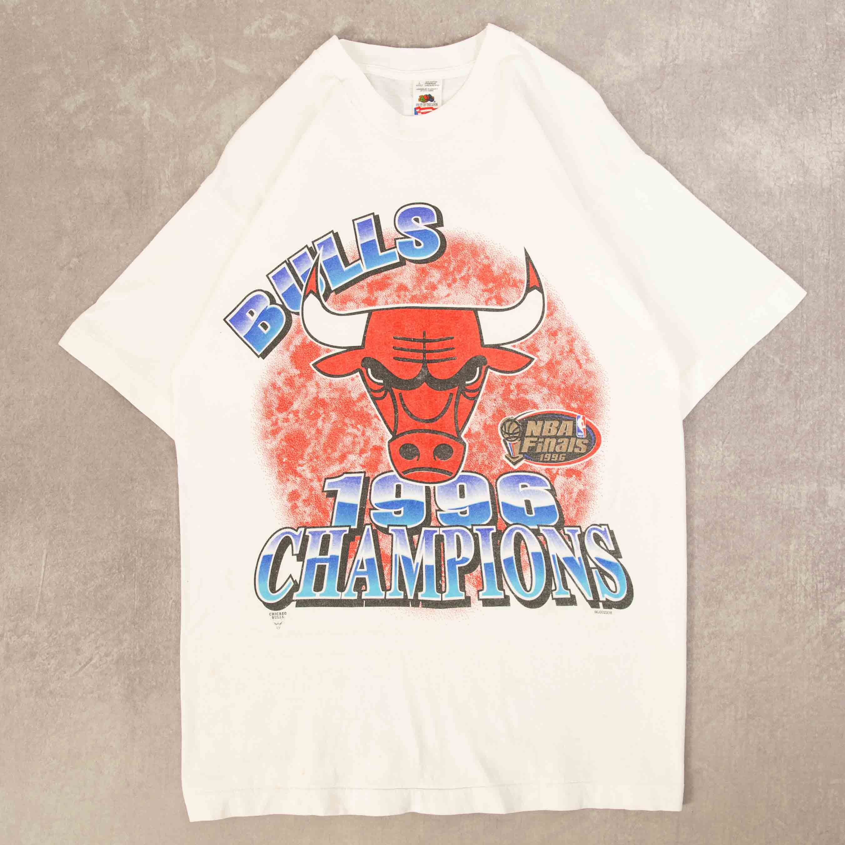 Chicago Bulls Vintage Tシャツ (超希少アイテム)
