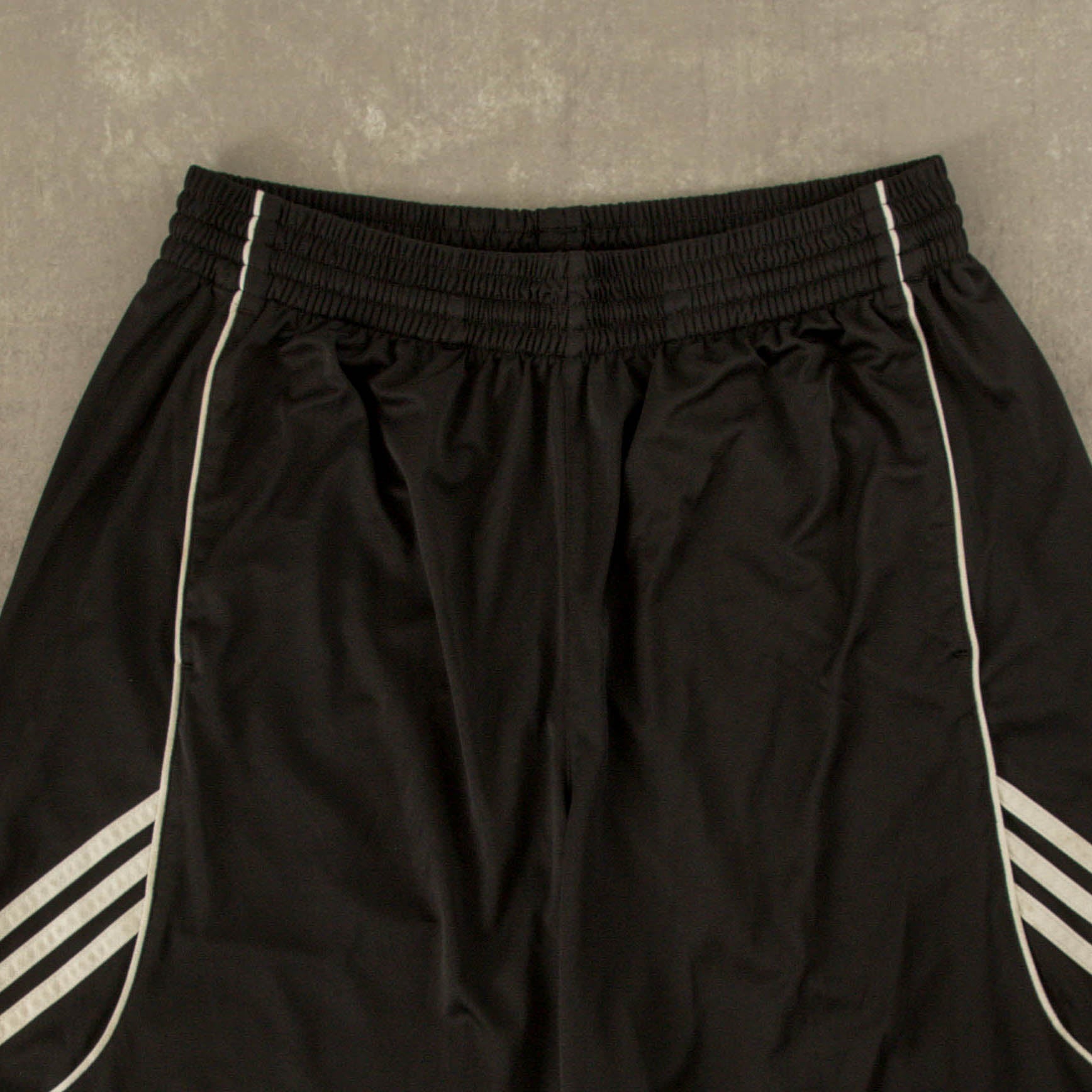 MEN S VINTAGE ADIDAS BASKETBALL SHORTS LARGE North Workshop