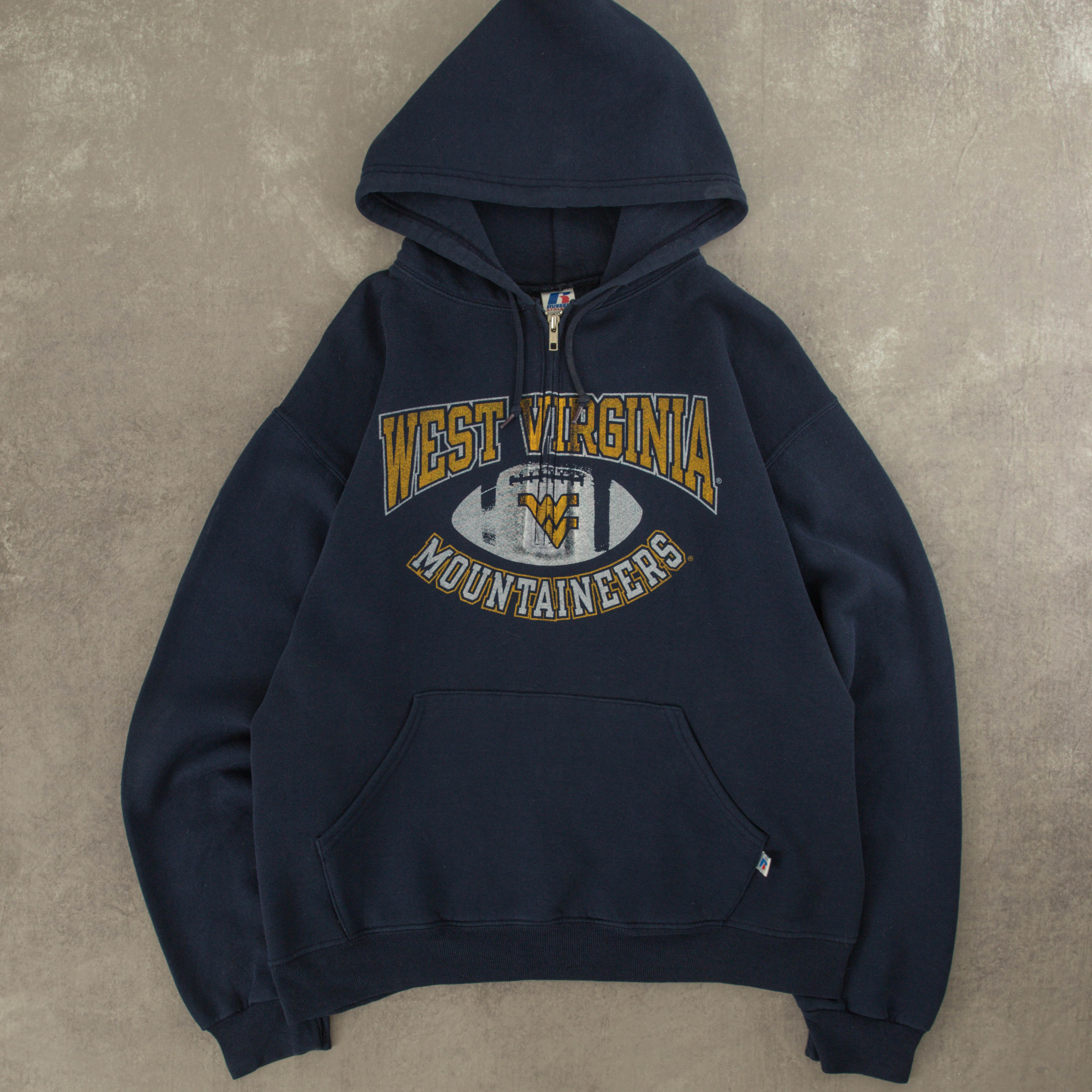 Men's athletic half zip pullover top