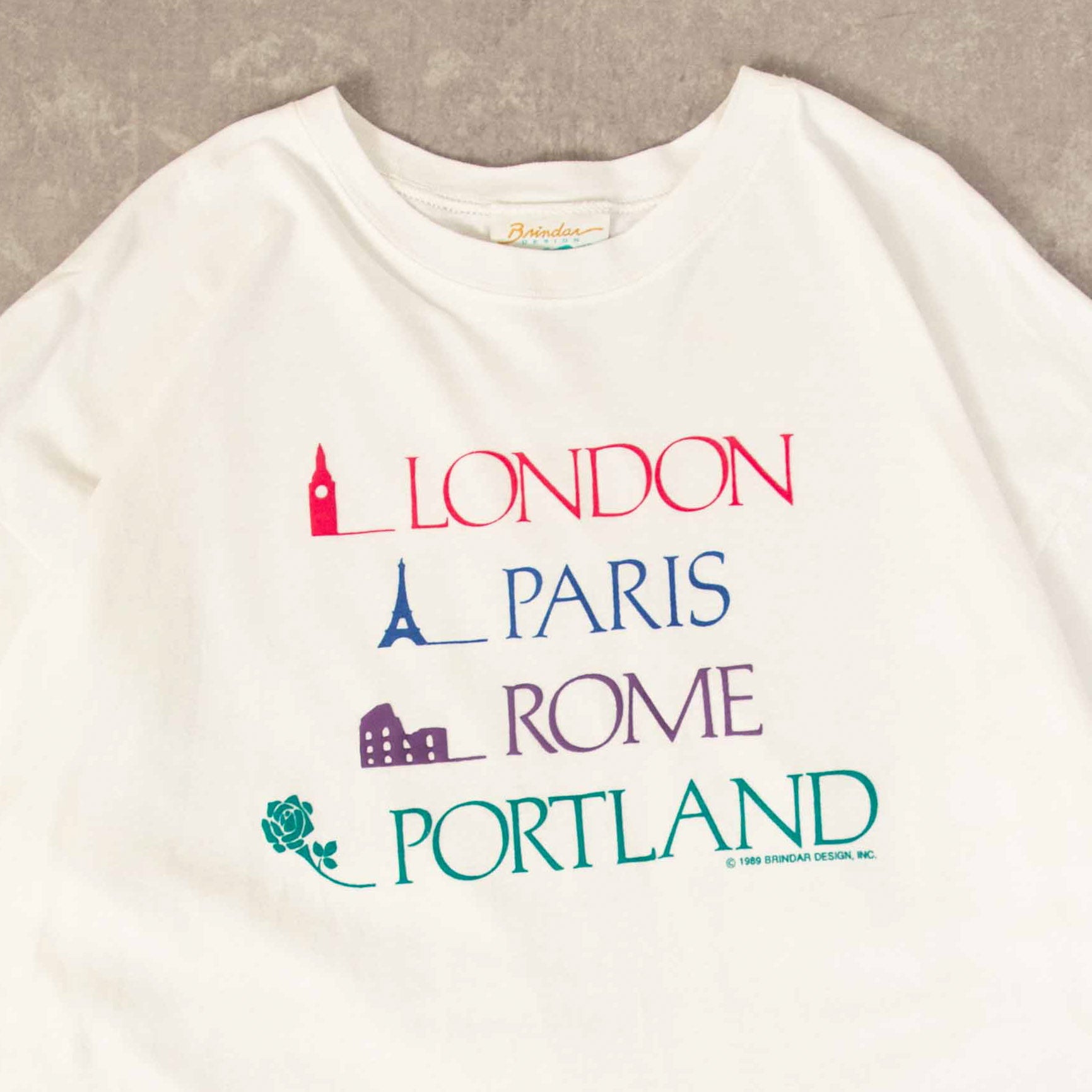 Conception de tshirt de typographie de style rétro des années 90 Conception de tshirt de typographie de style rétro des années 90