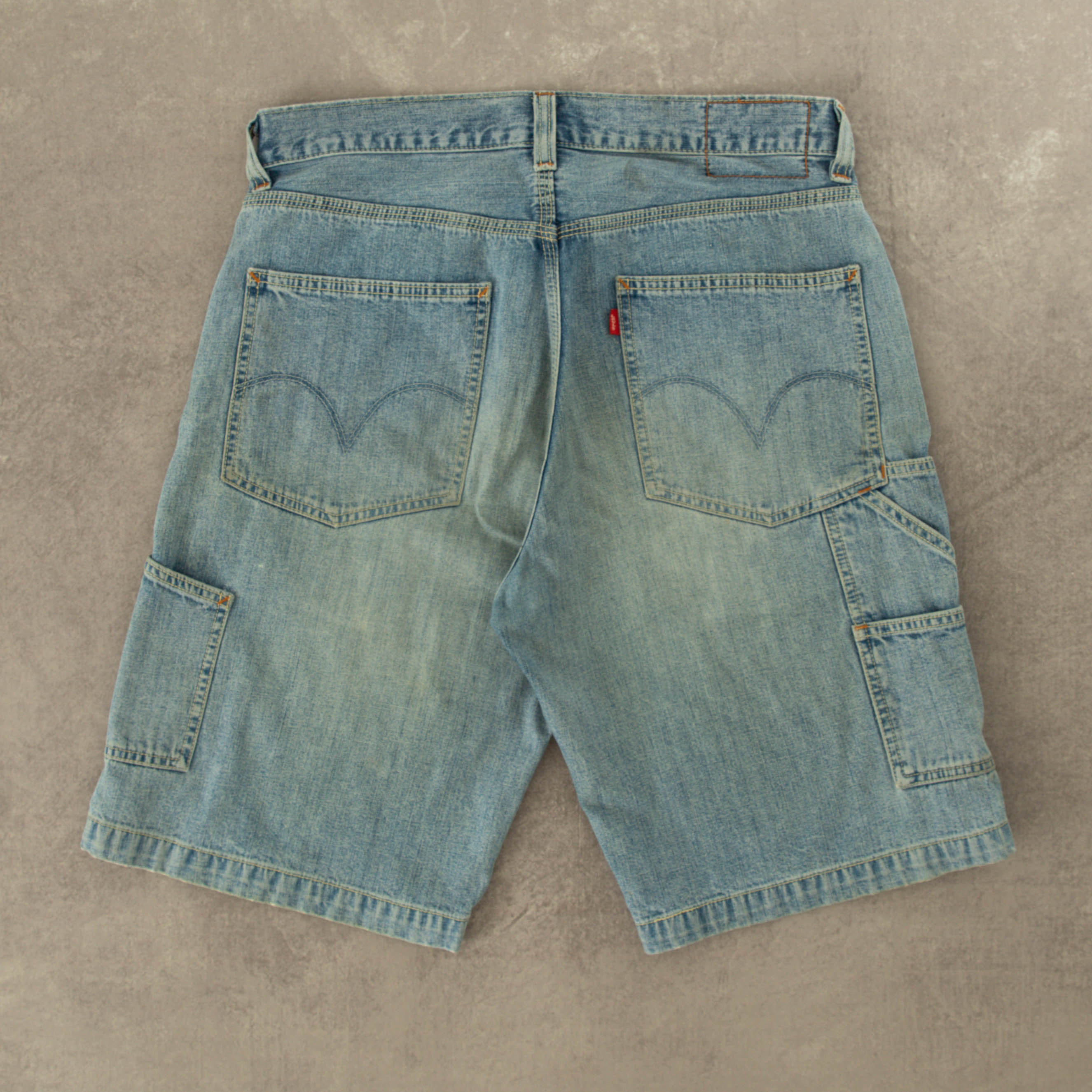 Levis cheap carpenter shorts