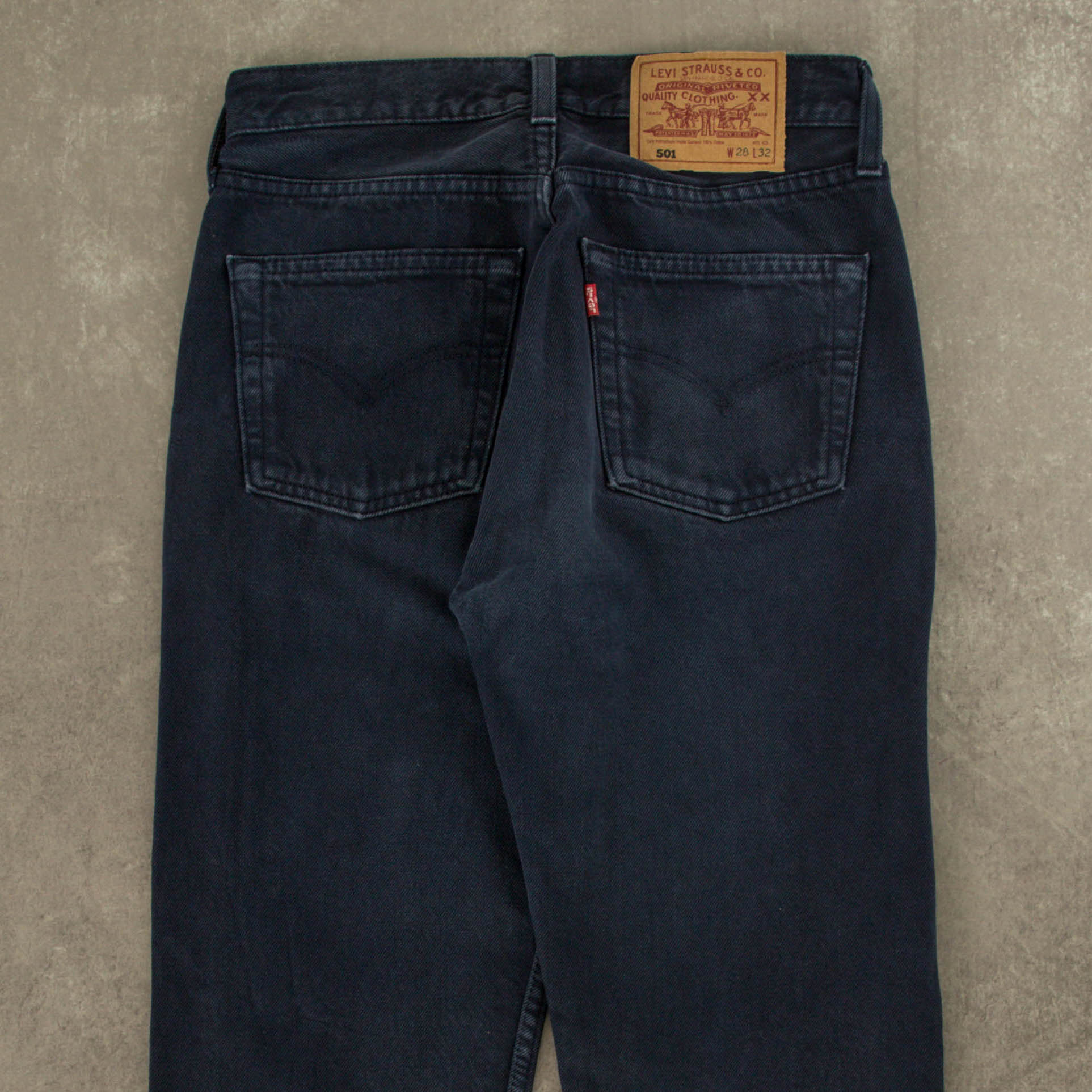 Levis 501 deals w28 l32