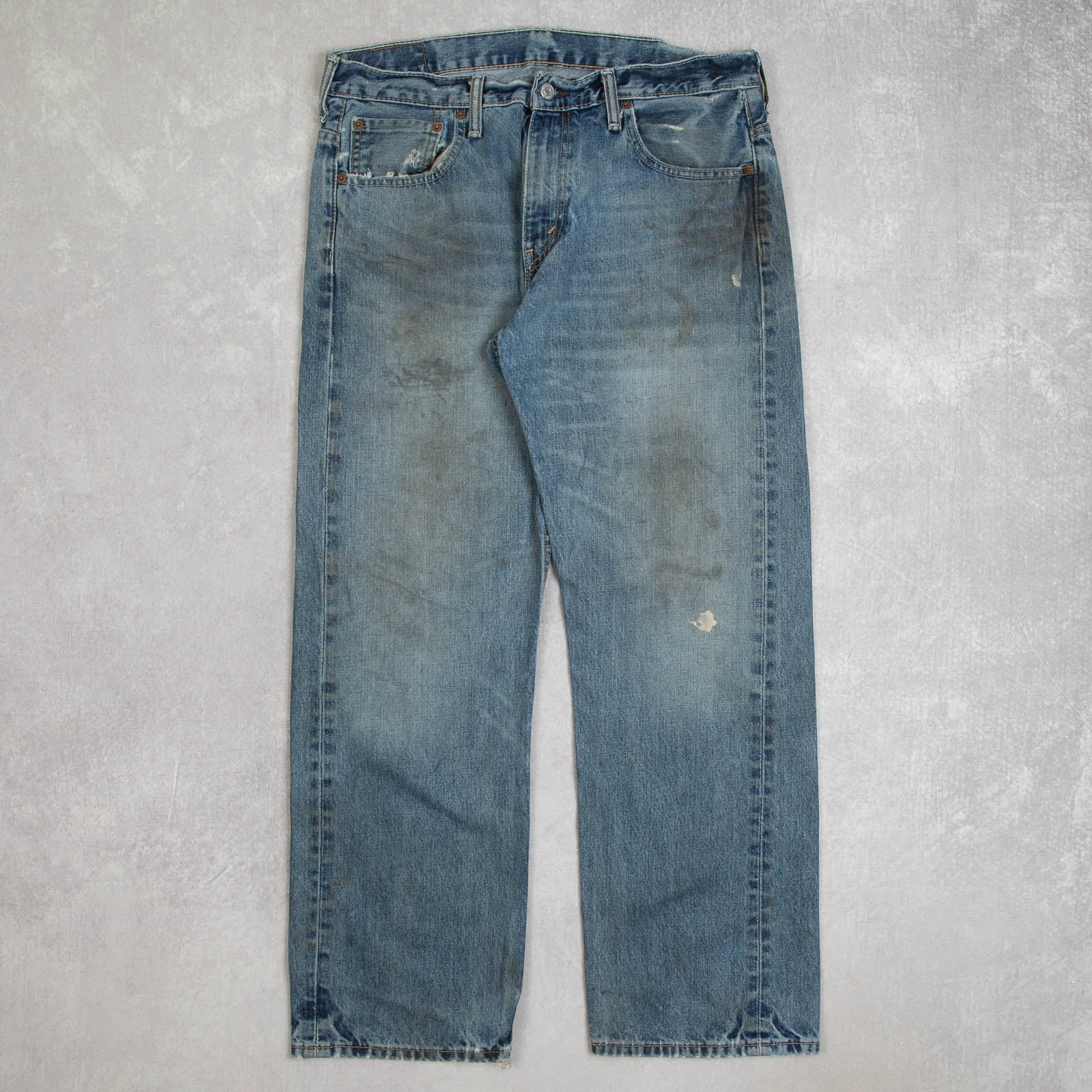 MEN'S VINTAGE LEVI'S 569 RELAXED FIT JEANS - W34 X L28 – North