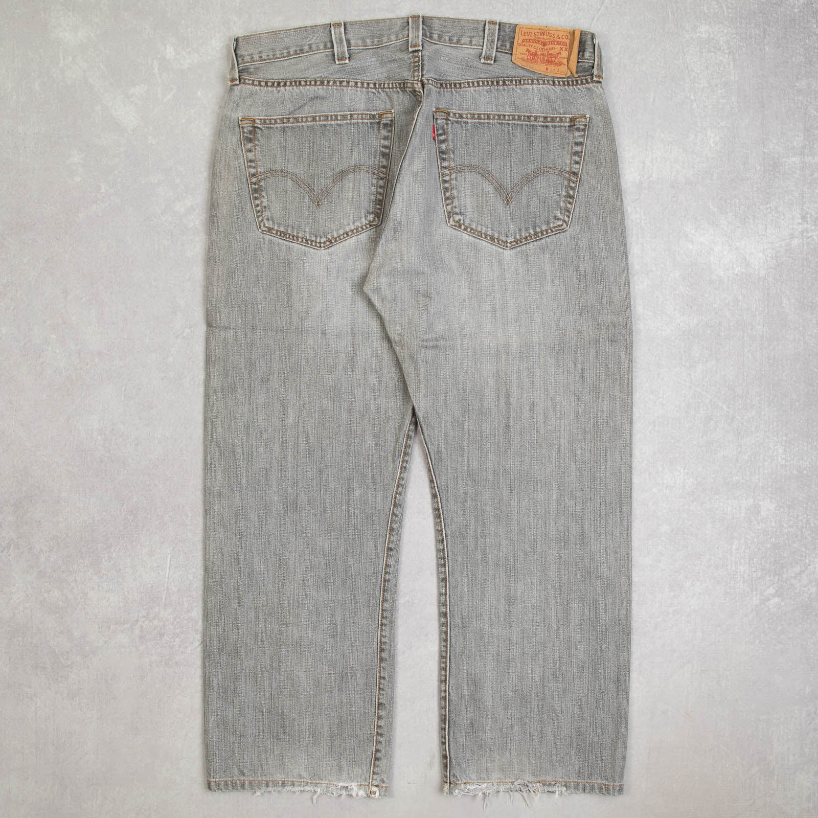 MEN'S VINTAGE LEVI'S 501 RELAXED FIT JEANS - W36 X L27 – North