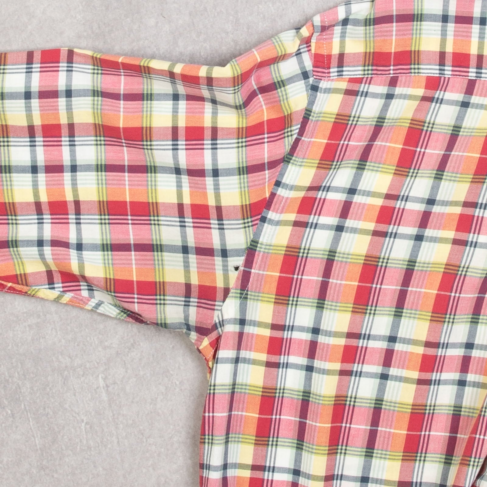 MEN'S VINTAGE 1990S BROOKS BROTHERS CHECKED SHIRT - MEDIUM – North